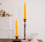 Spiral Beeswax Taper Candle wholesale - Image 2