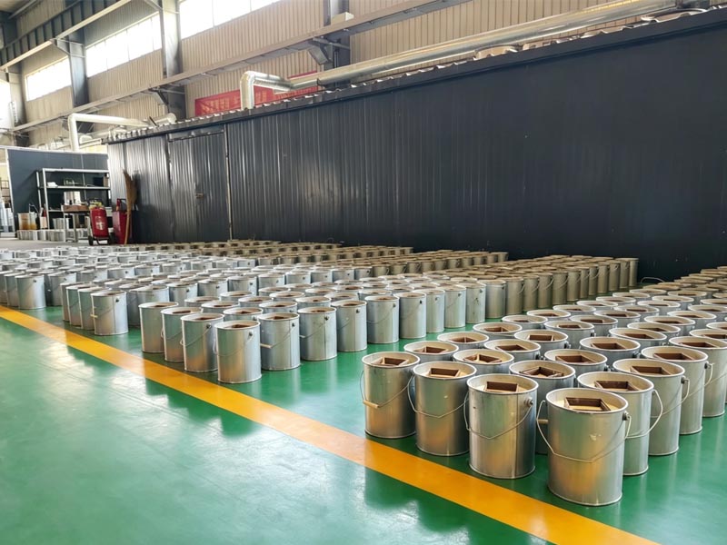 Making beeswax candles On-site footage of the Tabo Candle Factory's production workshop for orchard anti-frost candles